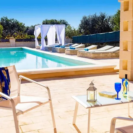 Santa Lucia Вилла Остуни